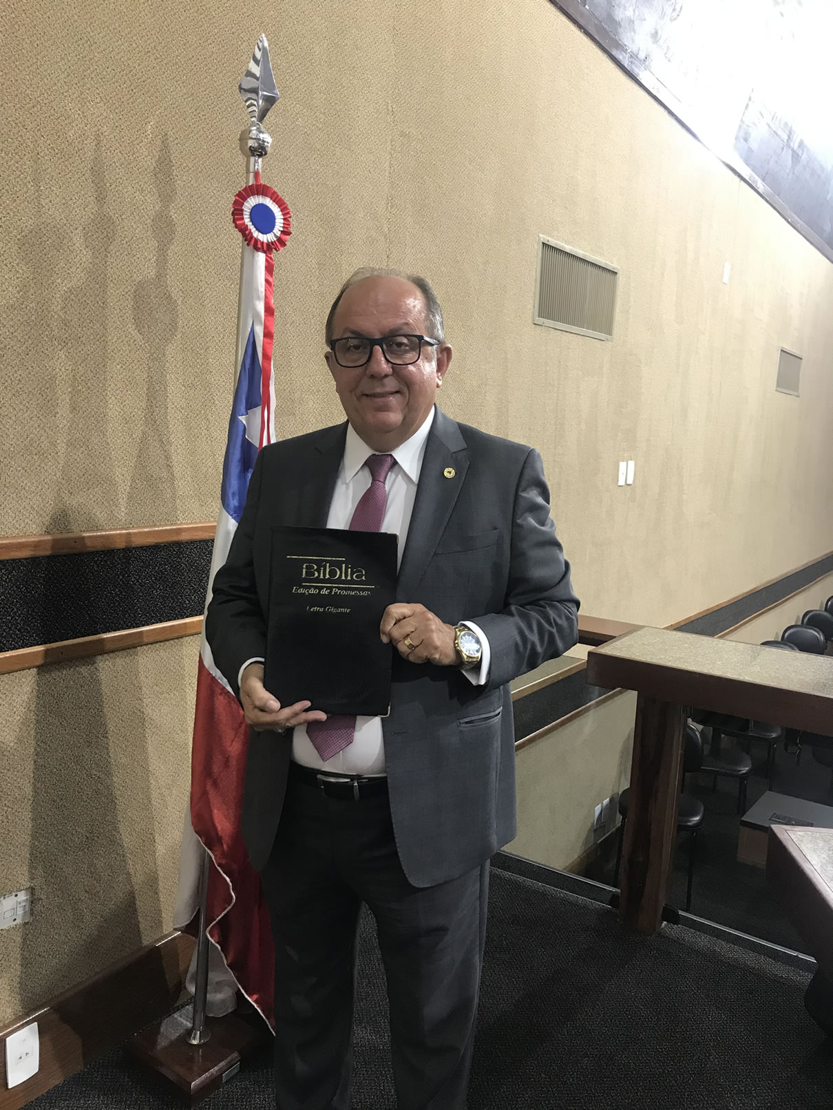 arimateia-sessao-da-biblia
